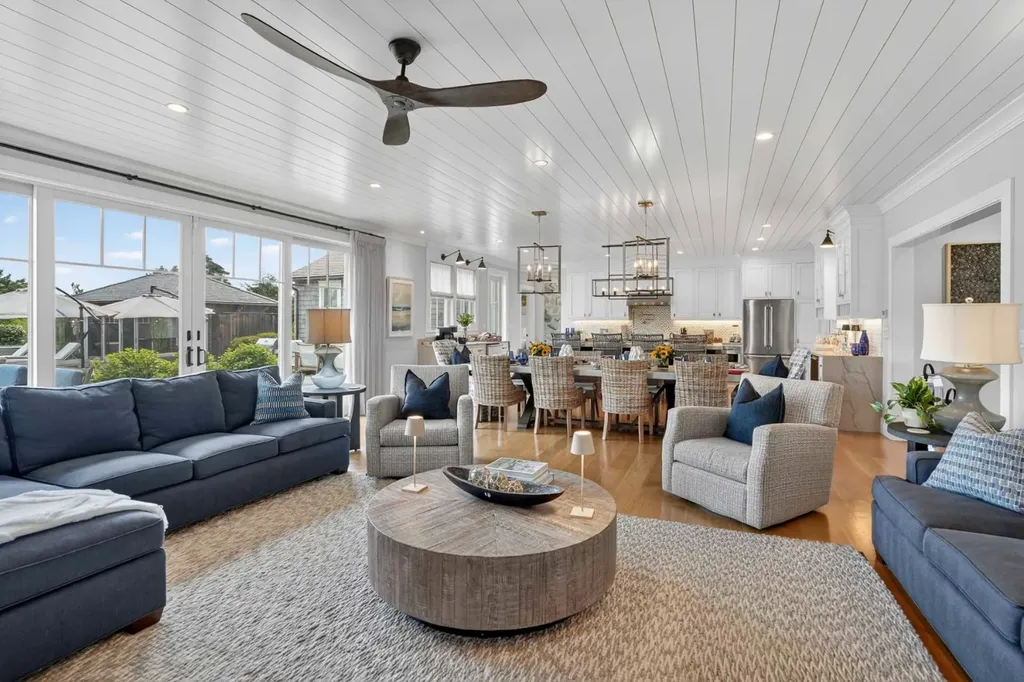 17 Katama Point Road Edgartown MA 02539