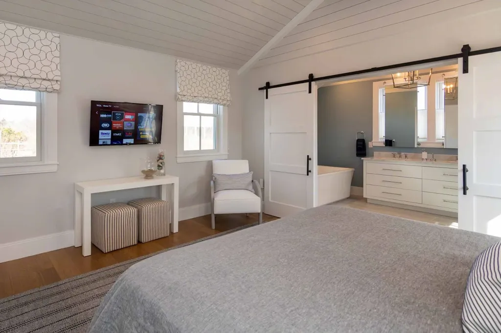 17 Katama Point Road Edgartown MA 02539