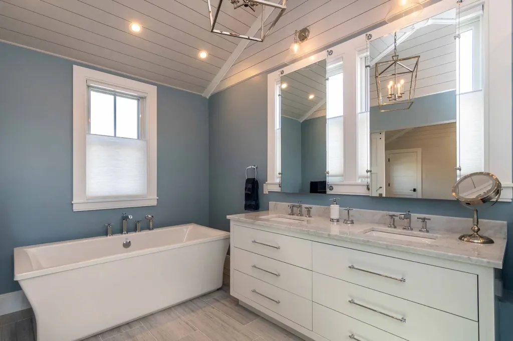 17 Katama Point Road Edgartown MA 02539