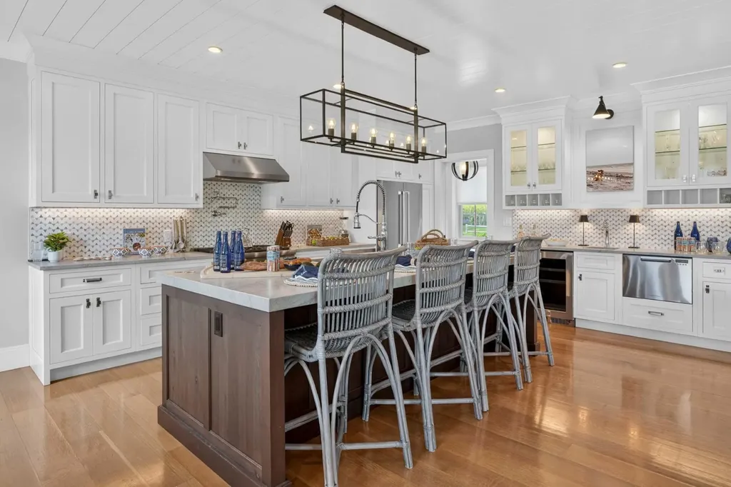 17 Katama Point Road Edgartown MA 02539