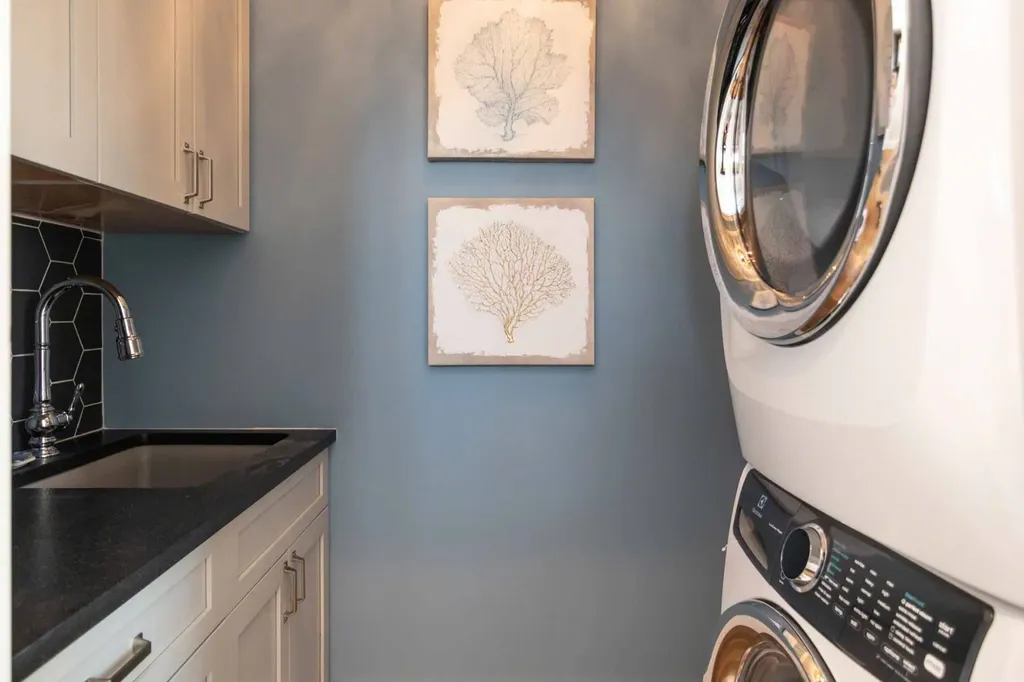 17 Katama Point Road Edgartown MA 02539