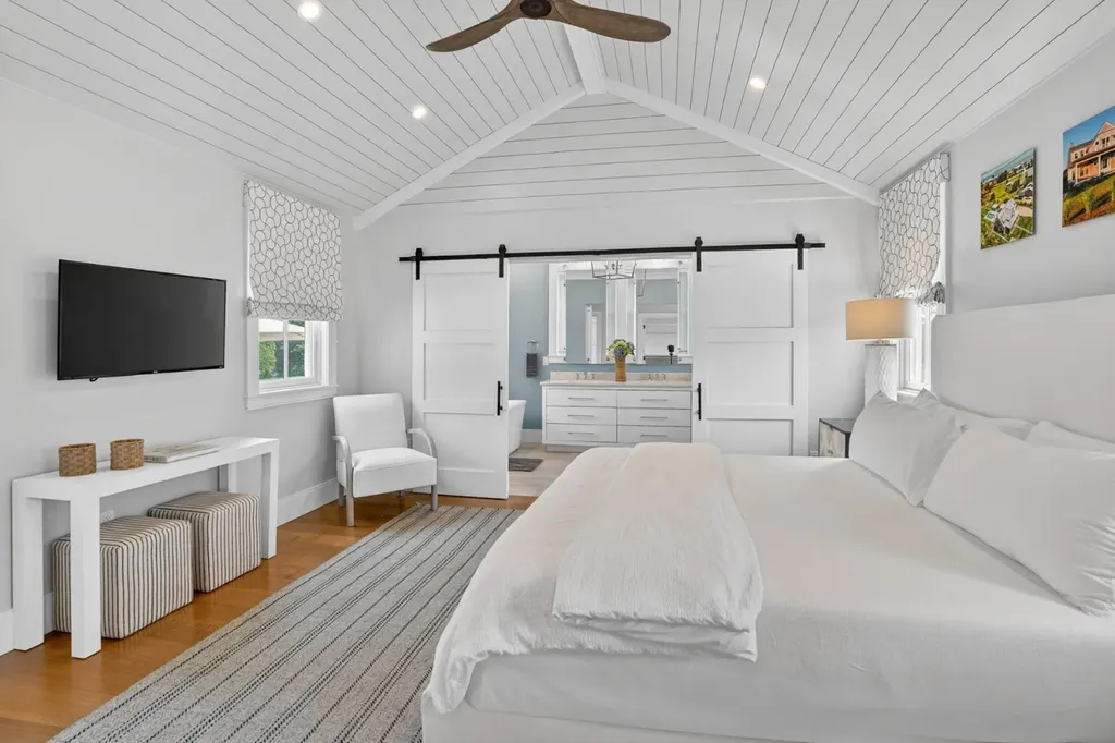 17 Katama Point Road Edgartown MA 02539