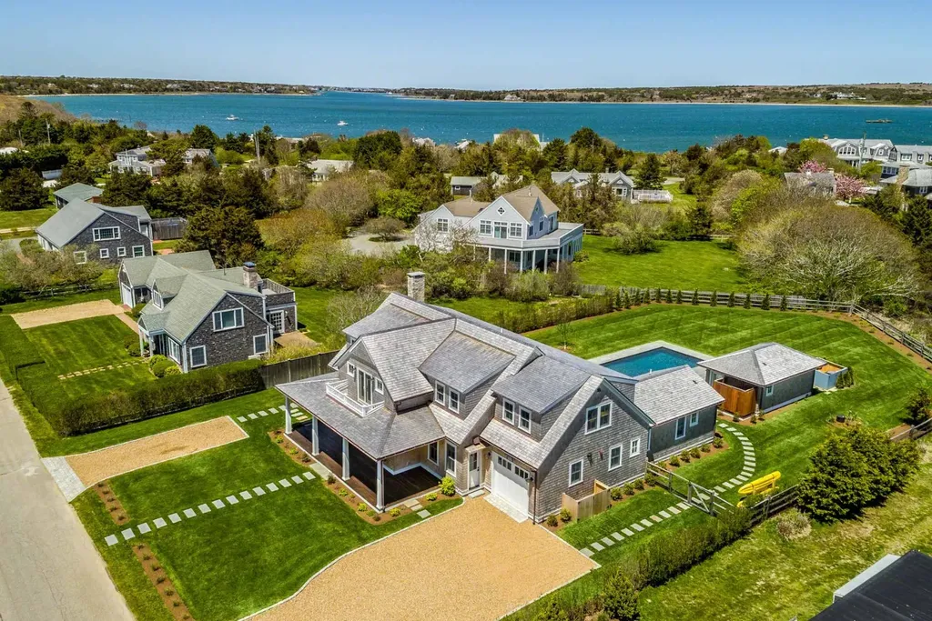 17 Katama Point Road Edgartown MA 02539