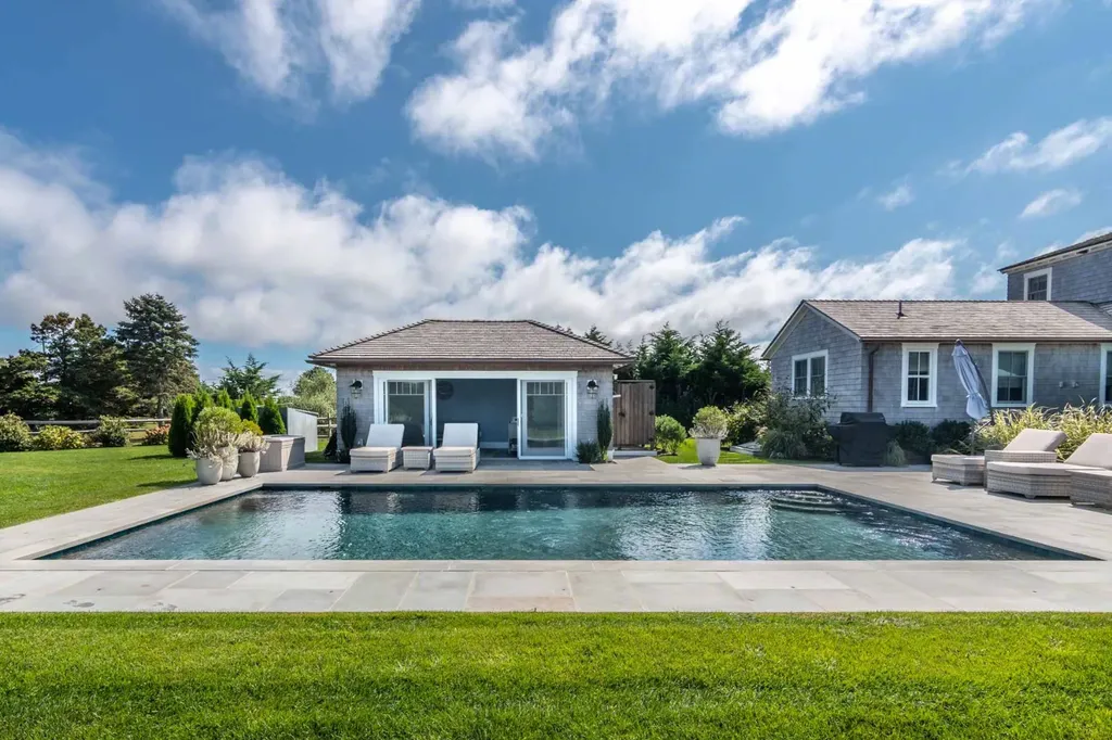 17 Katama Point Road Edgartown MA 02539