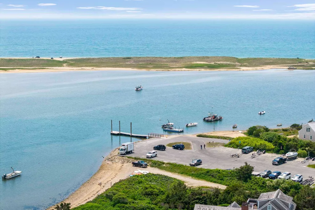 17 Katama Point Road Edgartown MA 02539