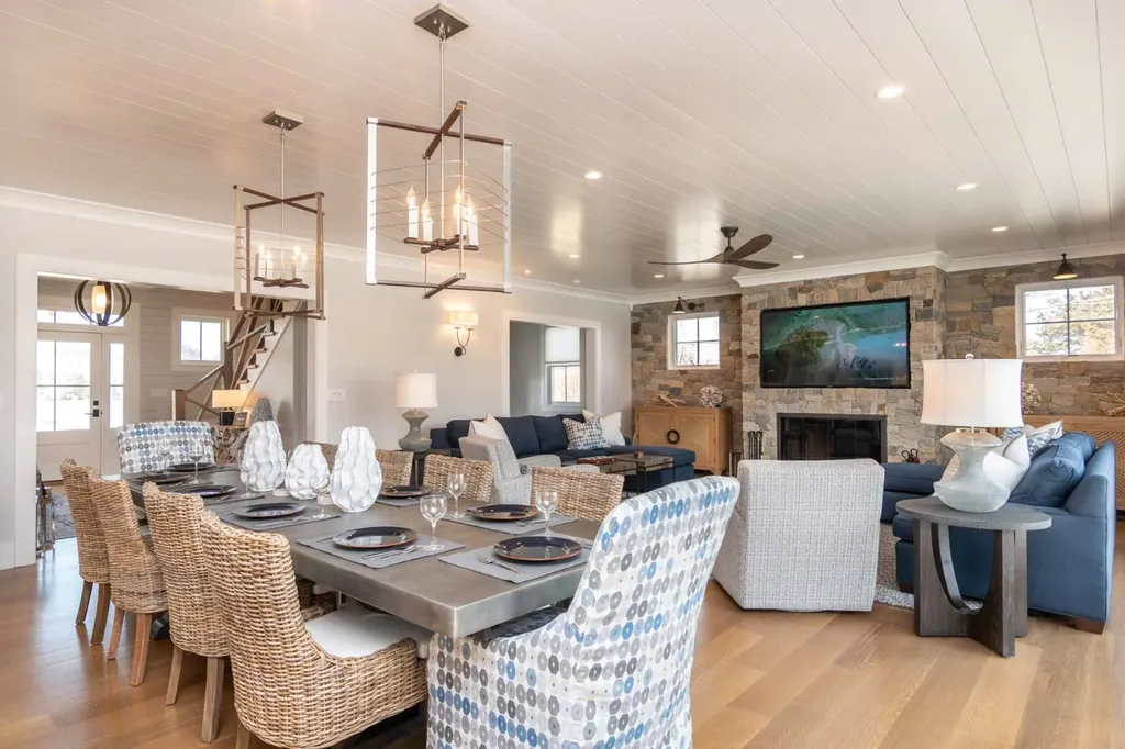 17 Katama Point Road Edgartown MA 02539