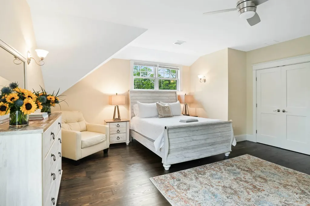 54 Amelias Crossing Vineyard Haven MA 02568
