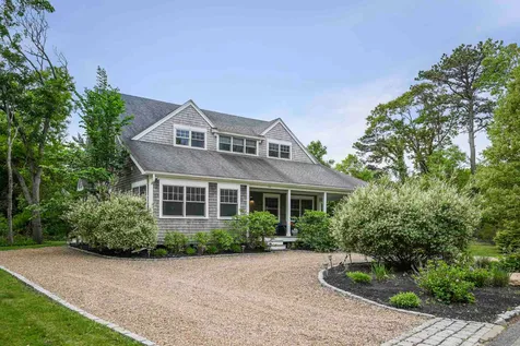 54 Amelias Crossing Vineyard Haven MA 02568