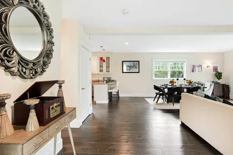 54 Amelia's Crossing Vineyard Haven MA 02568
