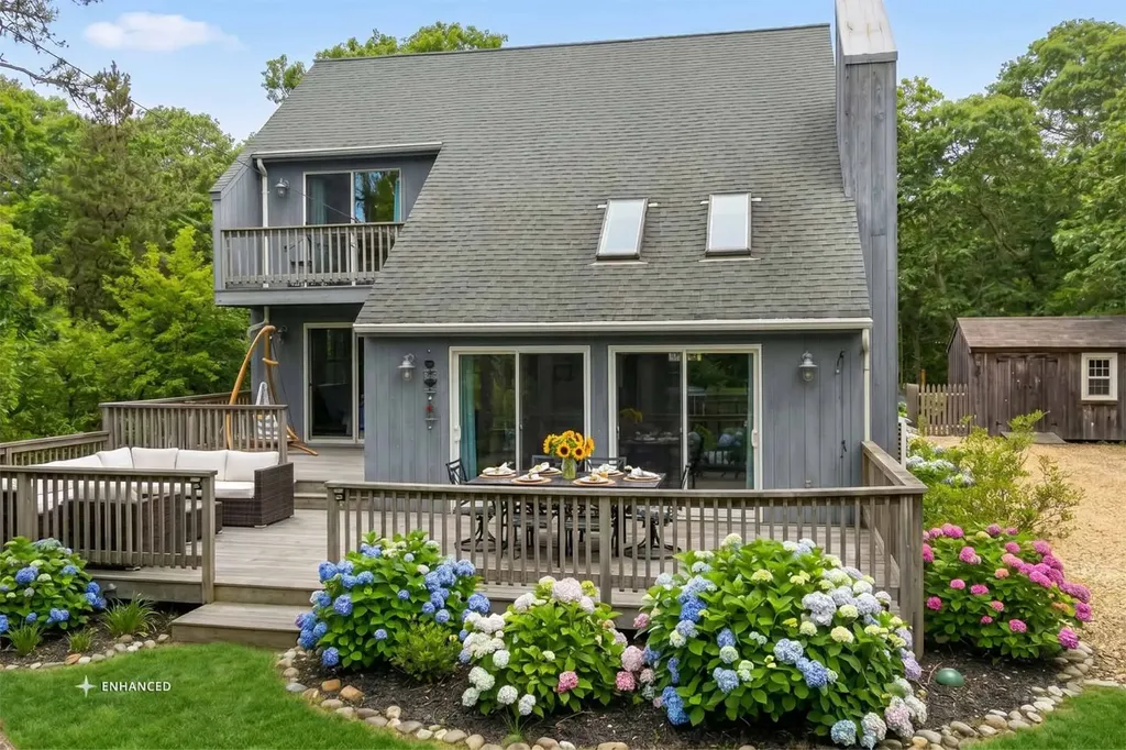 44 Prices Way Edgartown MA 02539