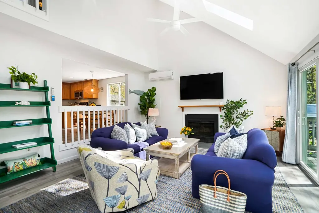 44 Prices Way Edgartown MA 02539
