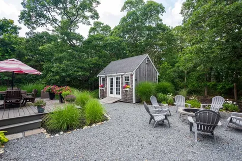 44 Prices Way Edgartown MA 02539