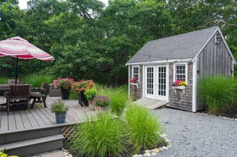 44 Prices Way Edgartown MA 02539