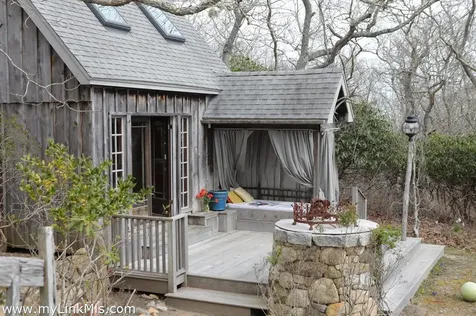 11 By The Woods Chilmark MA 02535