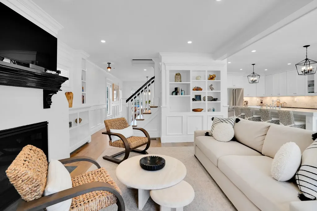 40 Edgewood Drive Edgartown MA 02539-6328