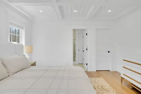 40 Edgewood Drive Edgartown MA 02539-6328