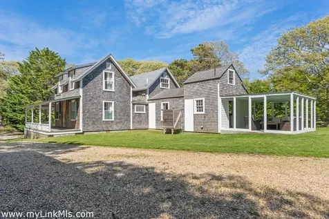 16 Atlantic Avenue Oak Bluffs MA 02557