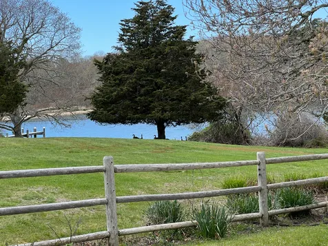 82 Oyster Pond Road Edgartown MA 02539