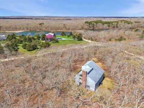 82 Oyster Pond Road Edgartown MA 02539