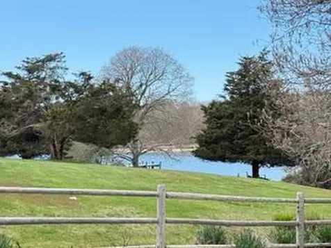 82 Oyster Pond Road Edgartown MA 02539