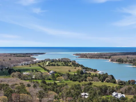 82 Oyster Pond Road Edgartown MA 02539