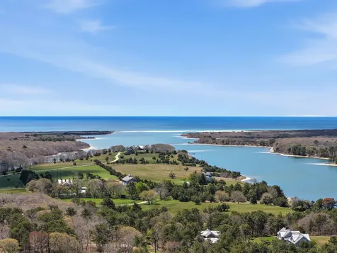 82 Oyster Pond Road Edgartown MA 02539