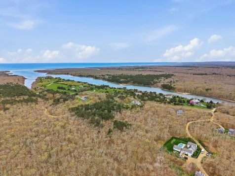 82 Oyster Pond Road Edgartown MA 02539