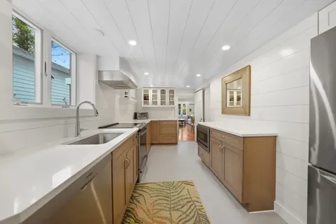8 Atwood Circle Edgartown MA 02539