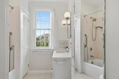 8 Atwood Circle Edgartown MA 02539