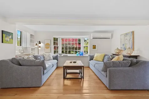 8 Atwood Circle Edgartown MA 02539
