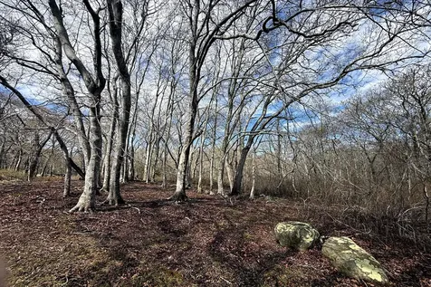0 High Mark Chilmark MA 02535