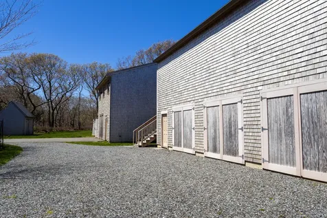 11 Oak Lane West Tisbury MA 02575