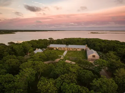33 Boldwater Road Edgartown MA 02539