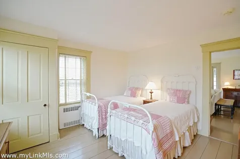 31 Butlers Cove Road Edgartown MA 02539