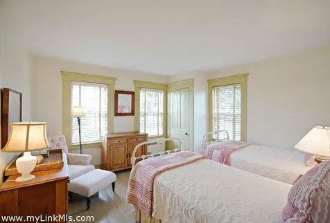 31 Butlers Cove Road Edgartown MA 02539
