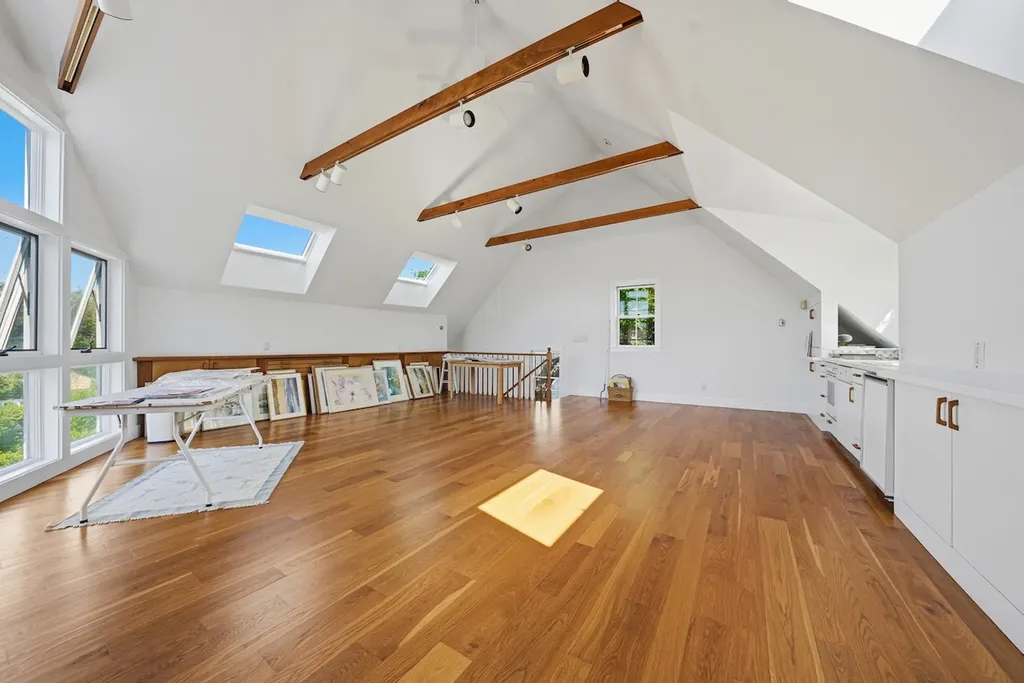 118 South Water Street Edgartown MA 02539