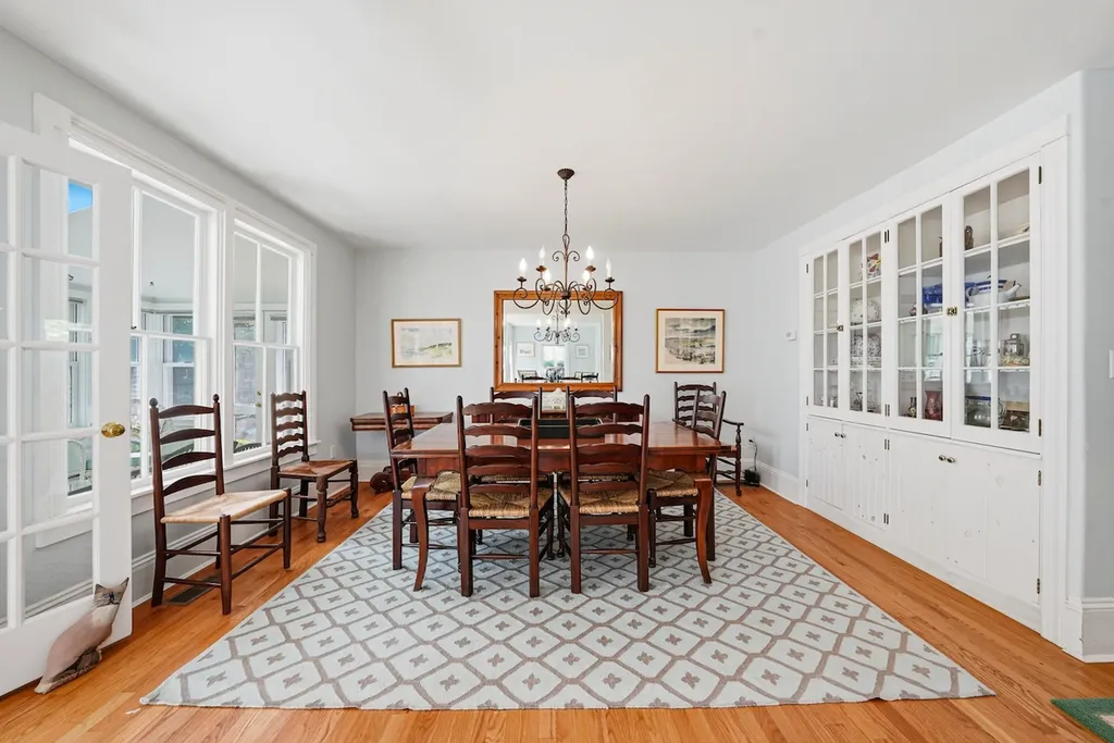118 South Water Street Edgartown MA 02539