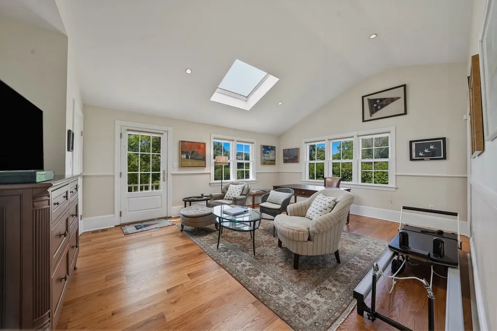 118 South Water Street Edgartown MA 02539