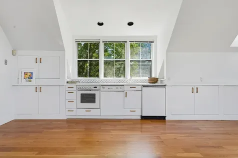 118 South Water Street Edgartown MA 02539