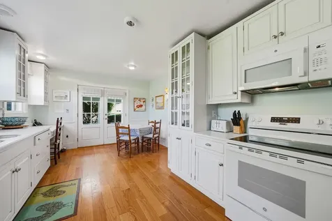 118 South Water Street Edgartown MA 02539
