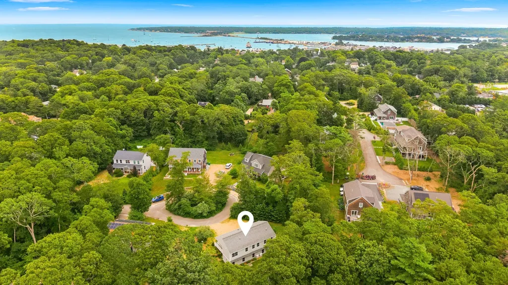 Vineyard Haven MA, 39 Ferro Way