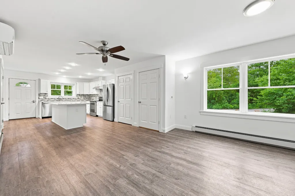 39 Ferro Way Vineyard Haven MA 02568