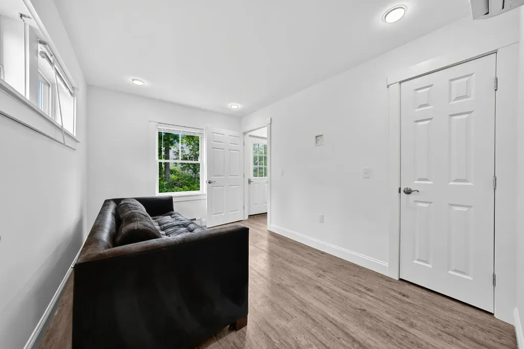 39 Ferro Way Vineyard Haven MA 02568