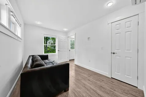 39 Ferro Way Vineyard Haven MA 02568