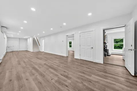 39 Ferro Way Vineyard Haven MA 02568