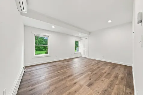 39 Ferro Way Vineyard Haven MA 02568