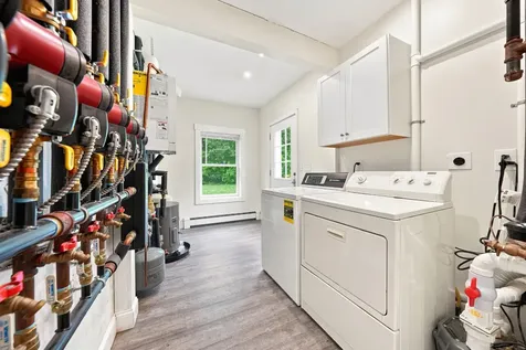 39 Ferro Way Vineyard Haven MA 02568