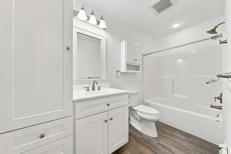 39 Ferro Way Vineyard Haven MA 02568