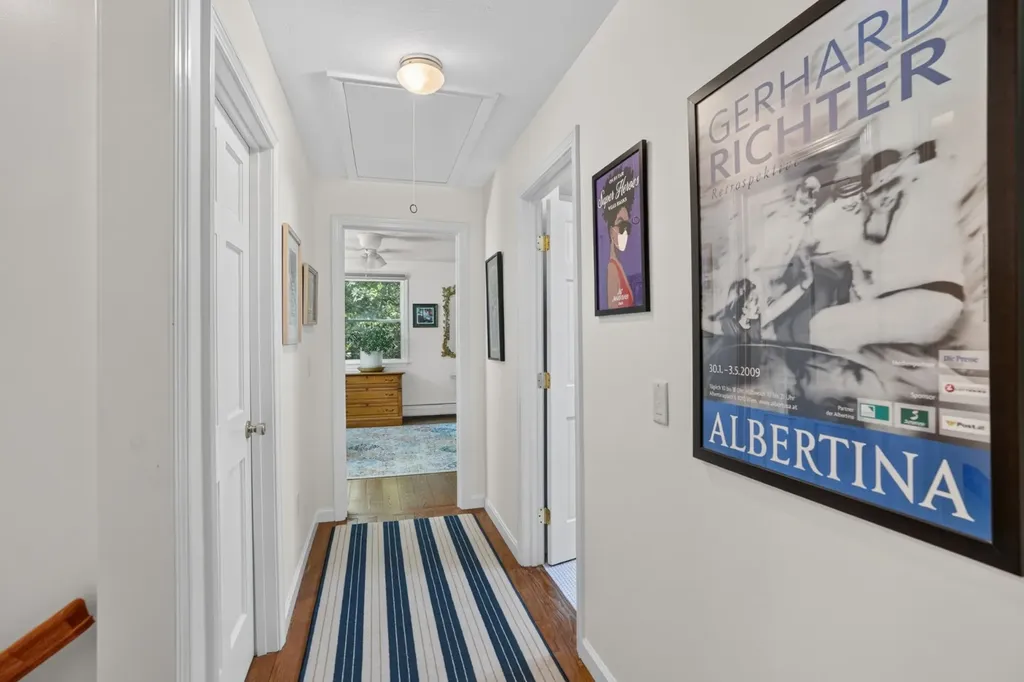 33 Tia Anna Lane Oak Bluffs MA 02557