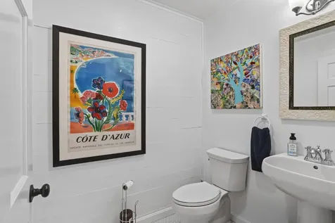 33 Tia Anna Lane Oak Bluffs MA 02557